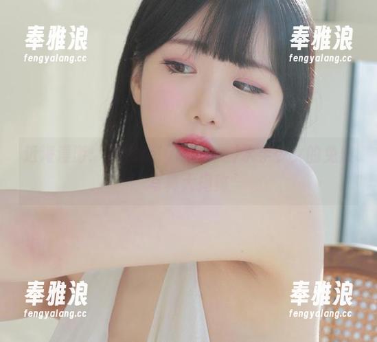近海漫游：Addielyn(에디린)水手少女的免费写真大揭秘