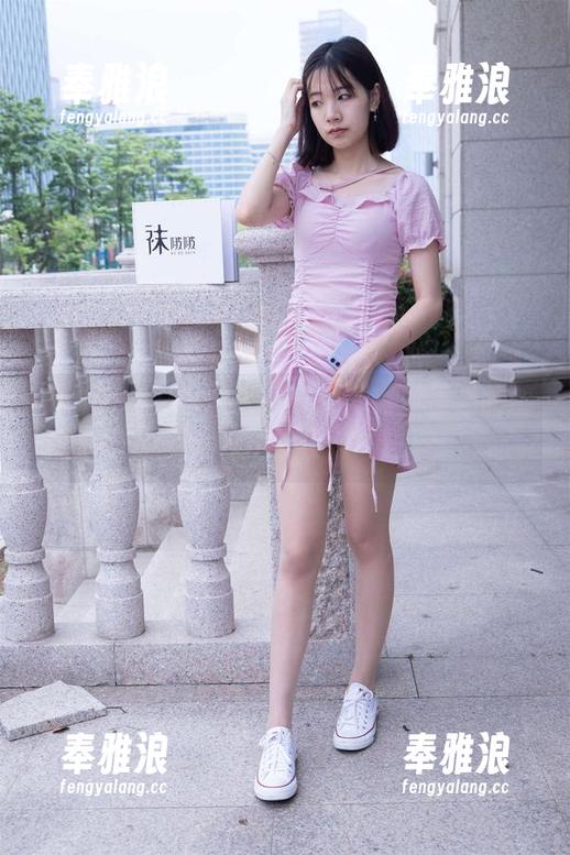 BoBoSocks袜啵啵-瑶瑶 BoBoSocks袜啵啵 - 揭开瑶瑶裸足的图集,资源涌现出别样的趣味!
