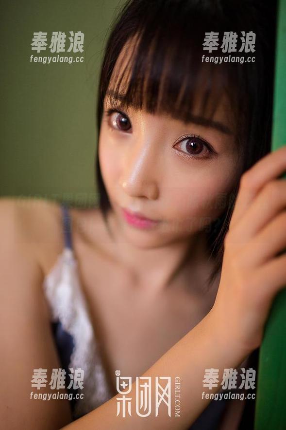 GIRLT果团网-陈秋雨 GIRLT果团网 - 更新推送,陈秋雨的灰丝图包!该准备好纸巾了吗?