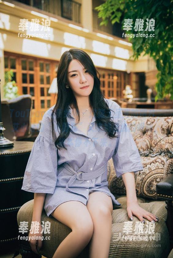 TouTiao头条女神 - 这张无圣光的图片，艾小青的“小野猫”又来挑逗我的眼睛，根本停不下来。