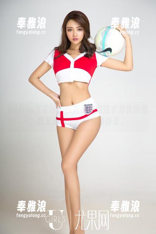 UGirls尤果网 - 从唐溪若的连衣裙套图里，我又爱上了没买完的春夏。