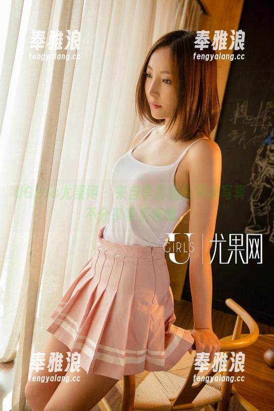 UGirls尤果网-李莉莉 UGirls尤果网 - 来自李莉莉的网袜写真,不分享要后悔哦。