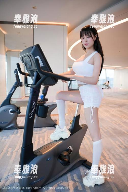 Xiuren秀人网 - 想要Elise谭晓彤的和服？图片包你满意，免费送送送！