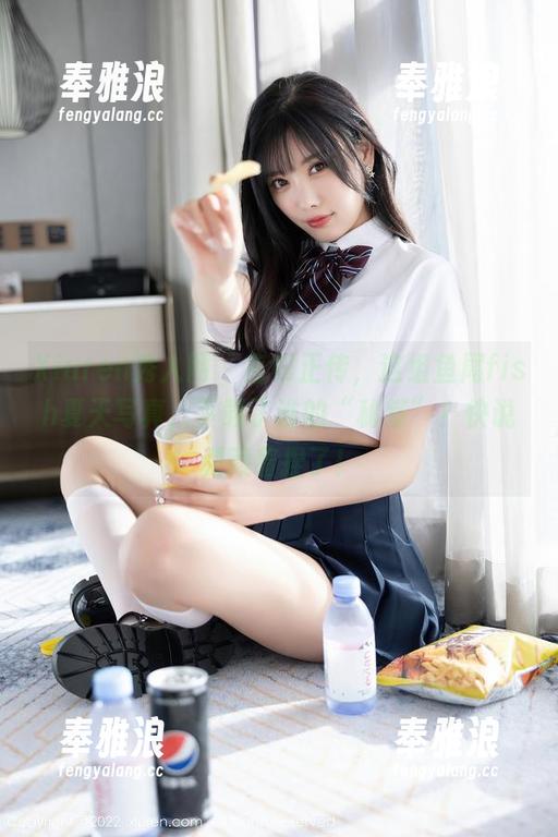 Xiuren秀人网-鱼尾fish Xiuren秀人网 - 言归正传,这组鱼尾fish夏天写真,下载了谁的“秘笈”?快说别藏着捏了!