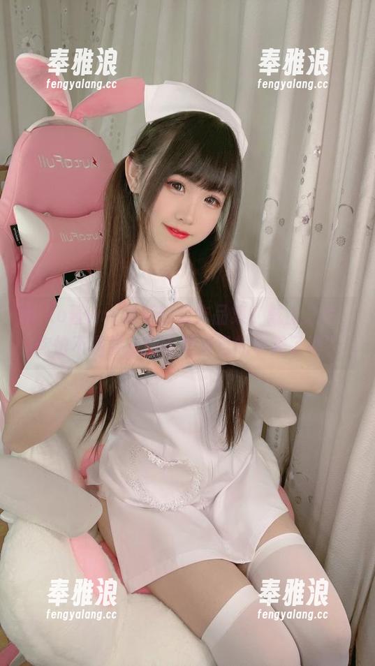 miko酱ww miko酱ww更新眼镜作品集,戴上之后,你怕不是要重新审视自己的审美了吧?