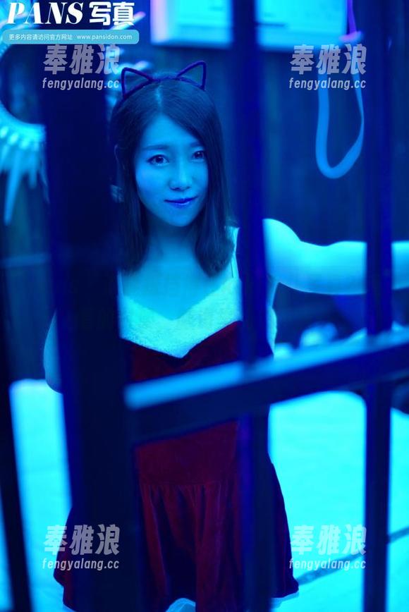 pans - 谁能抵挡得住kiki女仆写真？观看的时候，脑海里乱想一堆…