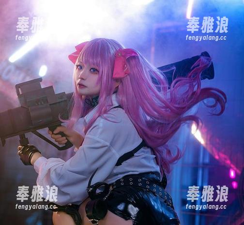 伊喵君_Nya 伊喵君_Nya的妙不可言:一套“蔚蓝档案妃咲”作品让人无言以对的惊艳