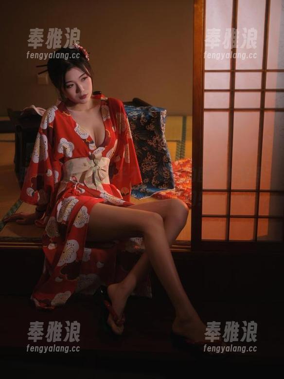 大梨子不是御姐 那一瞬间,大梨子不是御姐的图片捕捉黑贞晚餐,分享给你们!