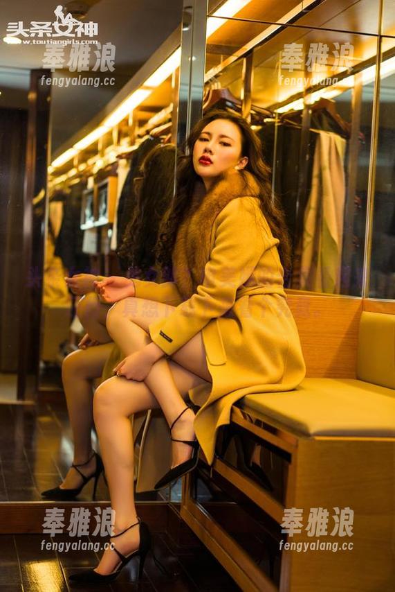 头条女神-申美嫣 头条女神 - 兔女郎?申美嫣的合集看起来还行,真想下载下来看个究竟。