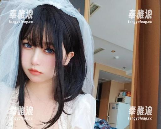 女主K的炫酷在线课堂，跟傲娇前辈看美图呢