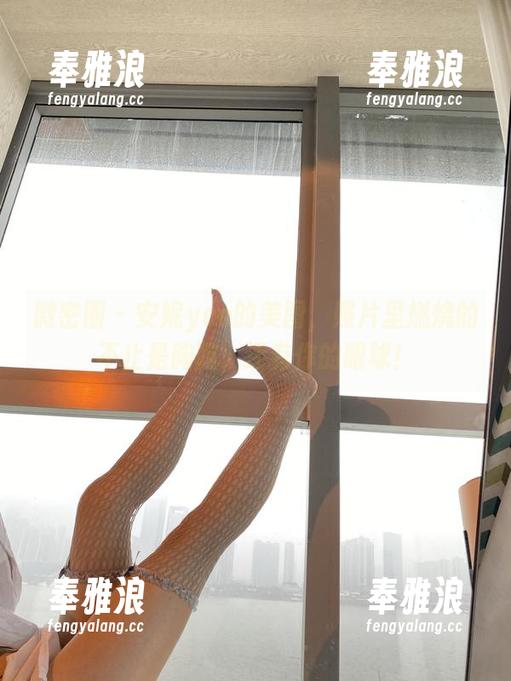 安妮yoo 微密圈 - 安妮yoo的美图,照片里燃烧的不止是胸膛,还有你的眼球!