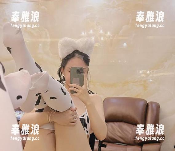 张鑫baby 微密圈 - 走在奇怪的边缘,张鑫baby和她的高清写真脚趾