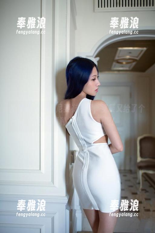推女郎 - 比基尼要有态度，星辰又给了个原图福利，赶紧下载吧！