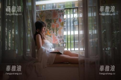 无颜小天使wy 连接无颜小天使wy与连衣裙的合集,下载?下手要快哦,可能会“消失”。