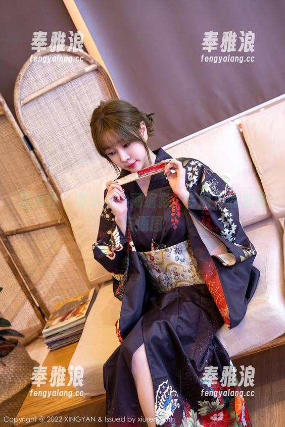 星颜社-李丽莎 星颜社 - 厚丝灰,薄缩影:李丽莎的套图与原图