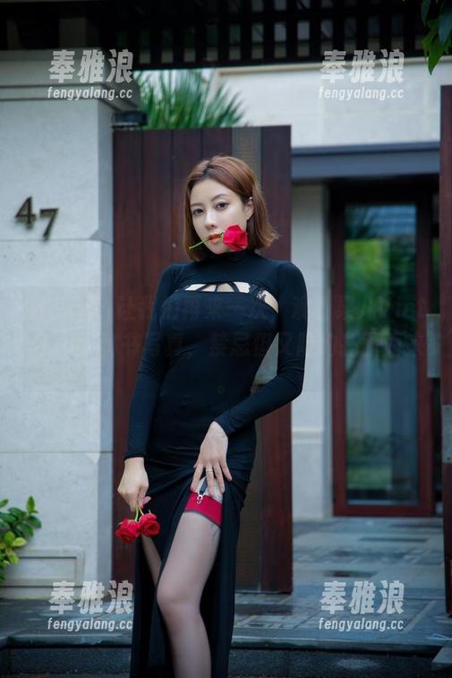 果儿Victoria 微密圈 - 让我们再来一次,观看果儿Victoria的秘书写真,禁忌但又隐约扑面而来。