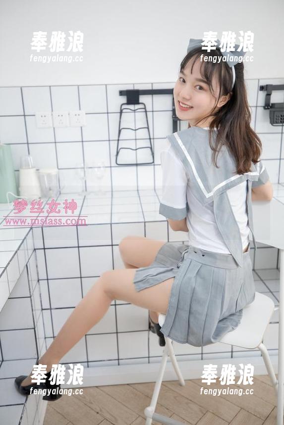 梦丝女神-琪琪 梦丝女神 - 琪琪的奇思妙想:粉色与丝袜,作品组合出乎意料的和谐