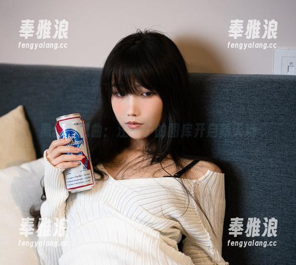 汪知子 黑丝狂想曲:汪知子的图库开启新天地