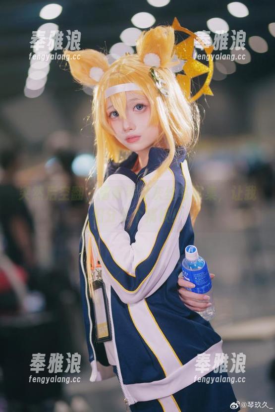 清青琴玖 突然后空翻,清青琴玖灰丝写真集,让我们分享个痛快!