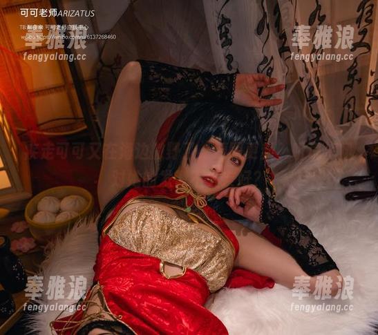 疾走可可 疾走可可又在海边撒野了,原图更新,听说海风对她的发型不太友好?