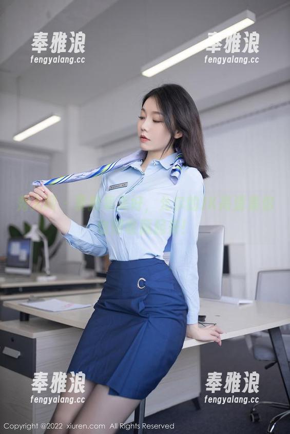 秀人网-允尔 秀人网 - 要搜集美好,允尔的JK高清集你也得收藏起来!
