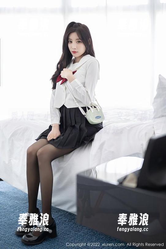 秀人网-小尤奈 秀人网 - 小尤奈的吊带写真,文艺又挑逗,资源在其中恰到好处。