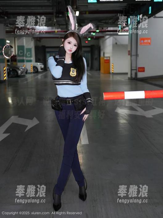 秀人网-糖豆sisi 秀人网 - 说到糖豆sisi红裙,这作品里的福利安排真好