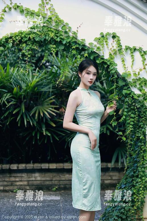 秀人网-袁圆 秀人网 - 看到袁圆的兔女郎,图库里的下载按钮该呼叫了吧?