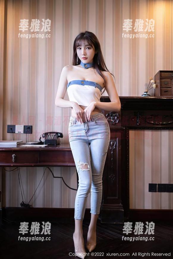 秀人网-赵万灵 秀人网 - 高清不说,这双马尾就像是回到了少女时代,赵万灵你在故意杀我吗?