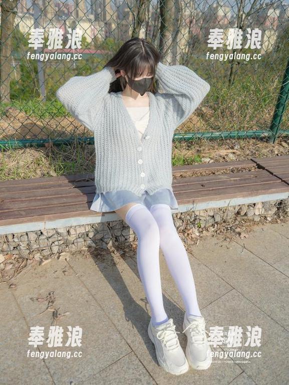 紧急企划 - 短裙写真集，重磅更新！小奶糕Milky好像又将某种气质升级了。