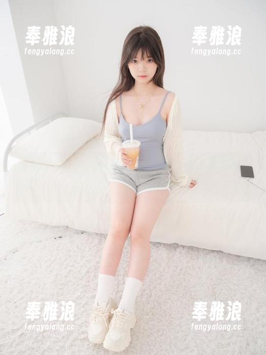 紧急企划 - 小恩私房写真集，专属定制，连我都想倒立拍一张！