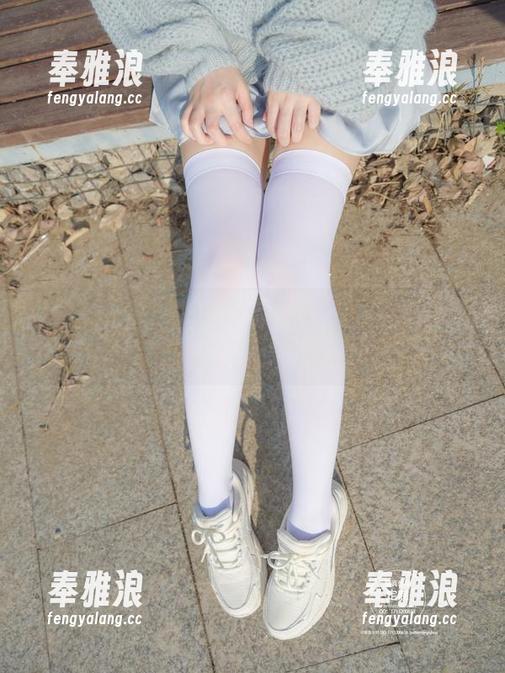 紧急企划 - 最新的运动分享，小枫的动作到底有多魔性？我倒是想试试…