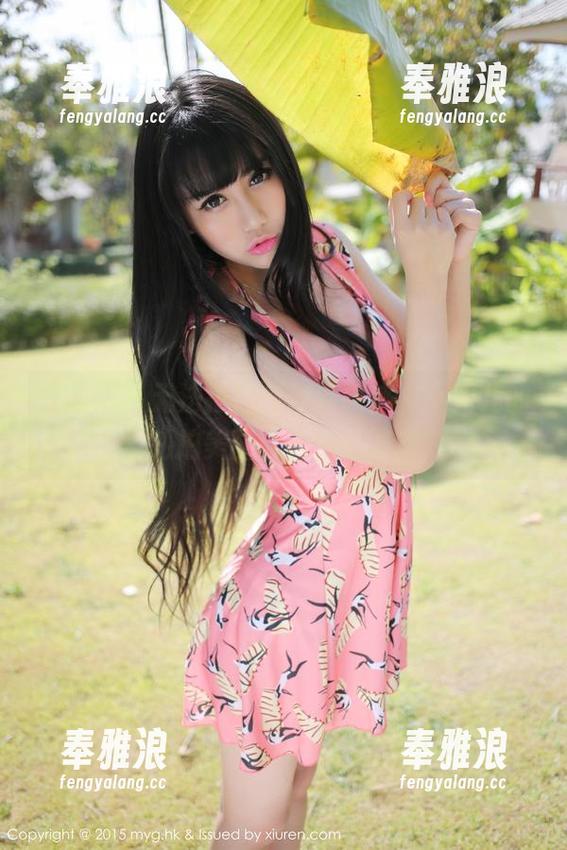 美媛馆-小兜儿 美媛馆 - 无法抵挡的泳池诱惑,小兜儿的私拍美图让人心乱如麻