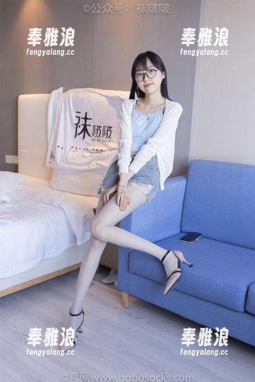袜啵啵-甜甜圈 袜啵啵 - 必看!甜甜圈全套的波点黑丝,透明脚尖玩出了新高度,触动你哪些隐秘的想法?
