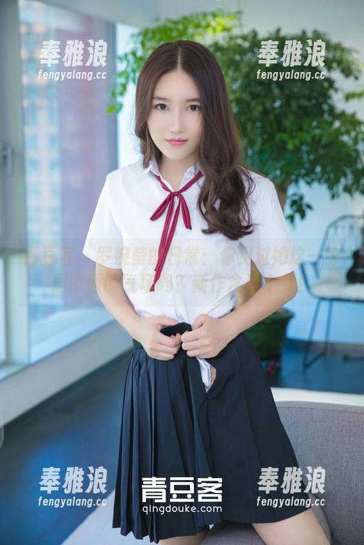 青豆客-罗婉莹 青豆客 - 罗婉莹的日常:你见过她这一身居家服的气场吗?新作含量十足!