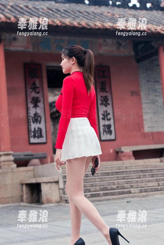 魔镜街拍 魔镜街拍,不用花钱的美女作品,这气质真让人“无言以对”!